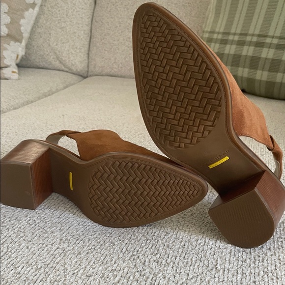 Cole Haan Tan Suede Slingback - Picture 5 of 7